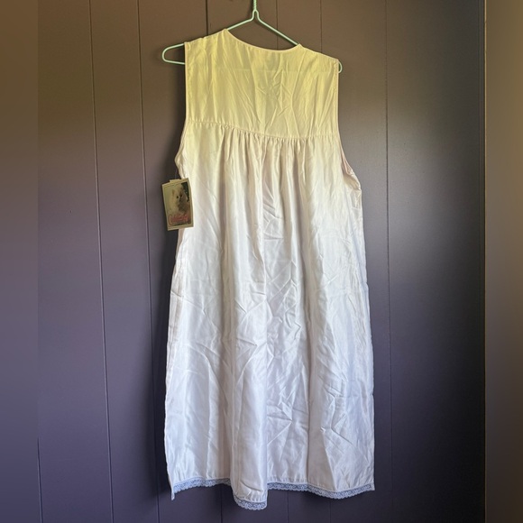 NWT Vintage Barbizon Nightgown – Baby Pink Ivory Lace Cottagecore Midi (M) - Picture 6 of 6